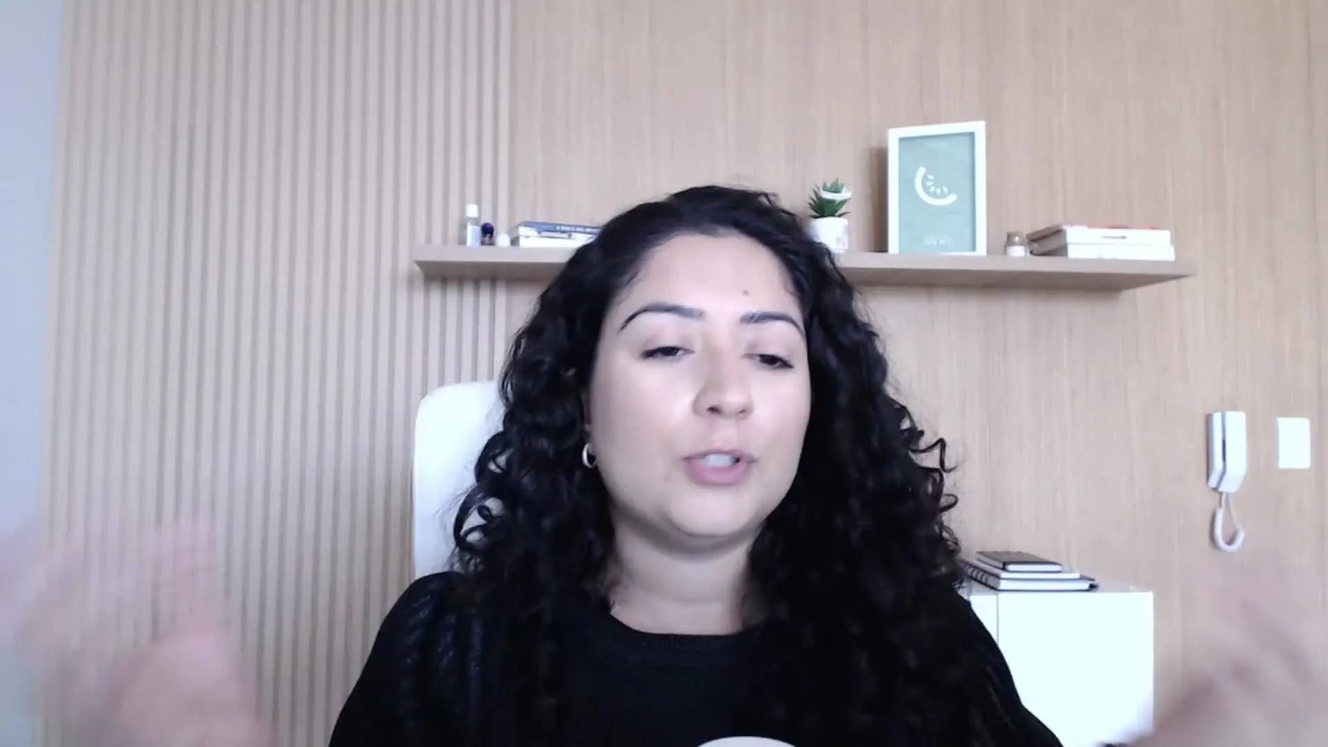 Clique para assistir